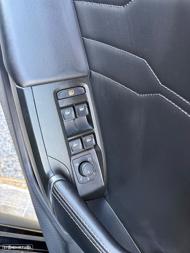 Cupra Leon ST 1.4 e-Hybrid MID DSG - 8