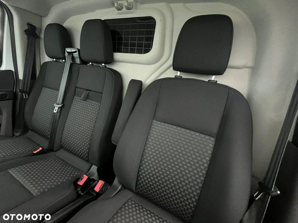Ford Transit Custom - 17