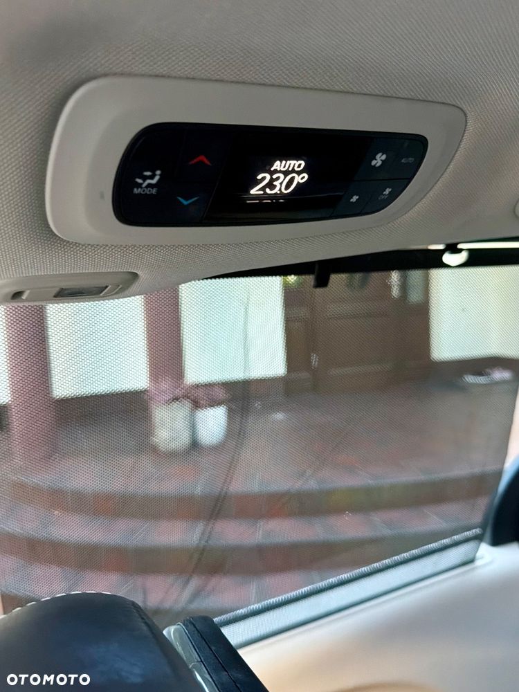 Chrysler Pacifica - 9