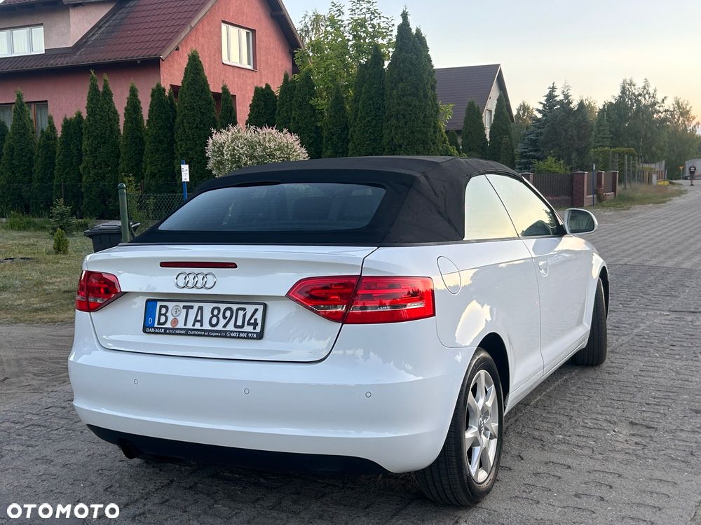 Audi A3 Cabrio 1.6 Ambition - 11