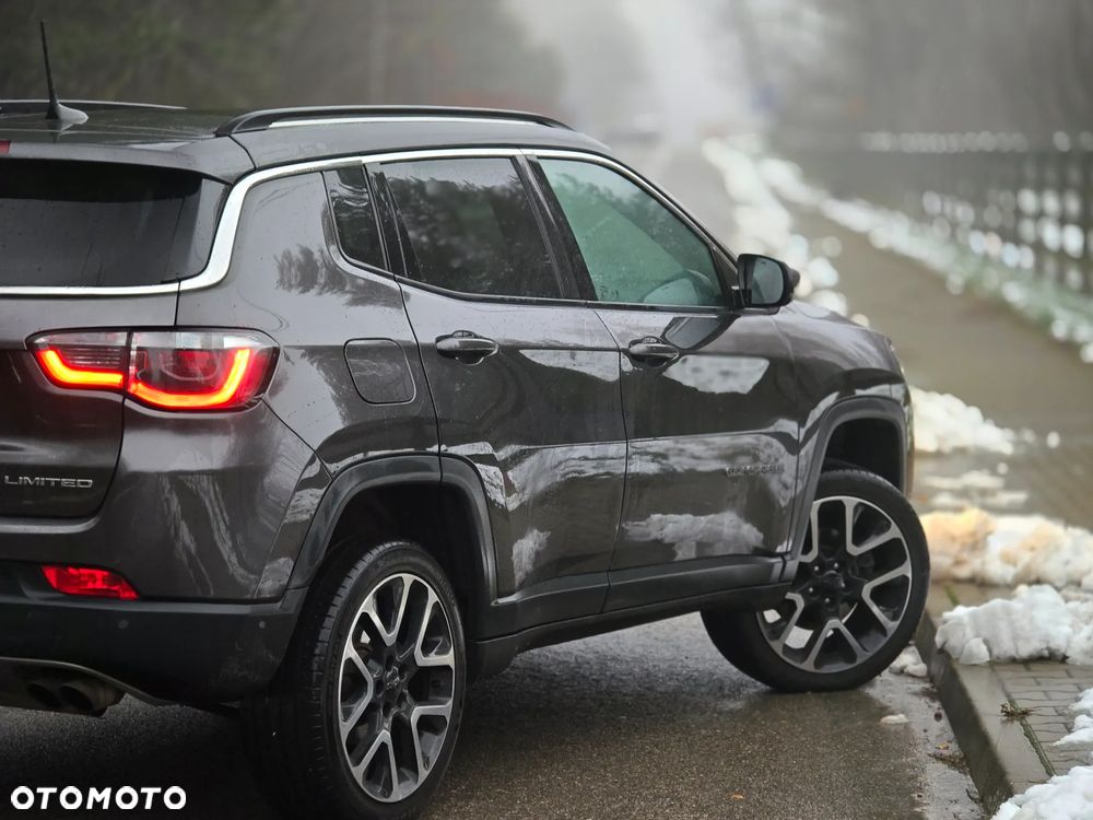 Jeep Compass 1.4 TMair Limited 4WD S&S - 39