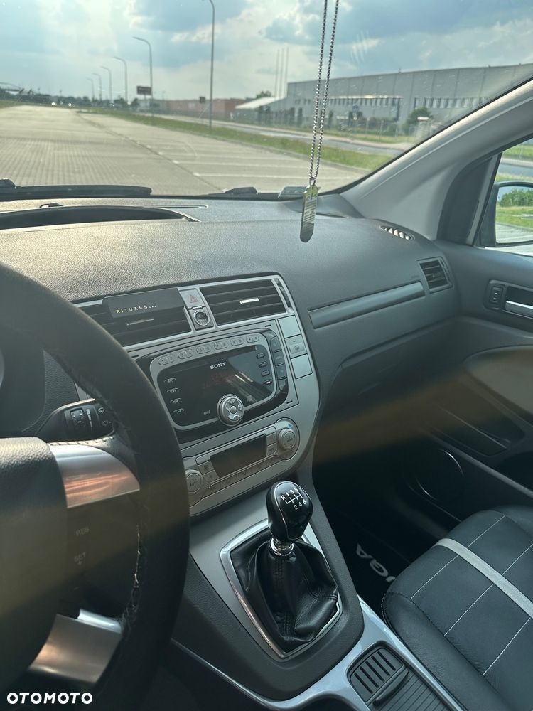 Ford Kuga 2.0 TDCi Titanium FWD - 15