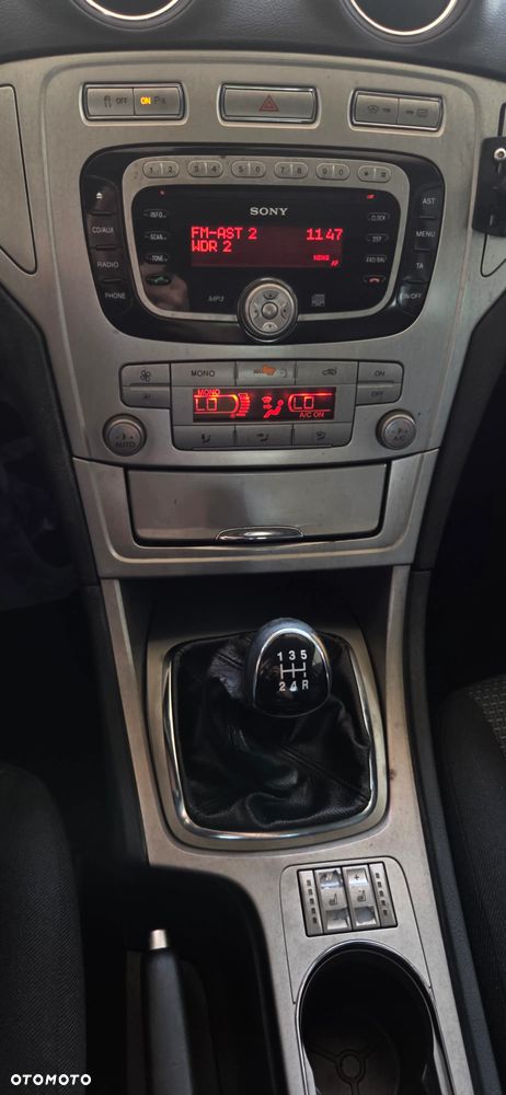 Ford Mondeo 2.0 Viva Trend - 21