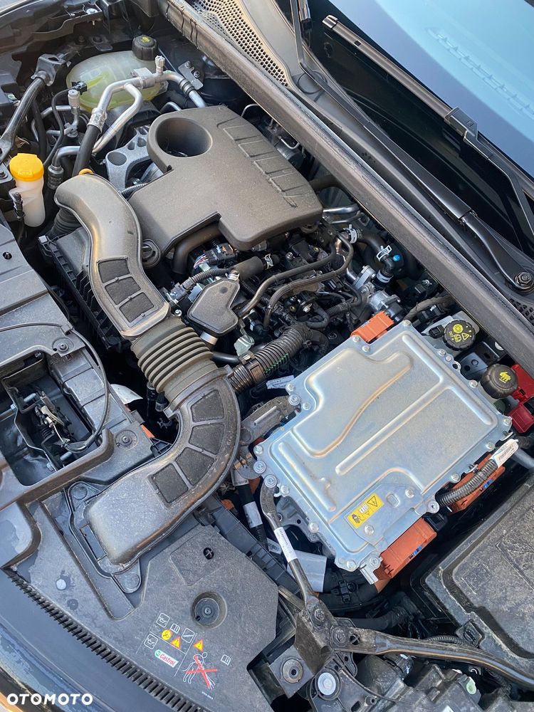 Renault Captur 1.6 E-TECH Full Hybrid 145 Intens - 21