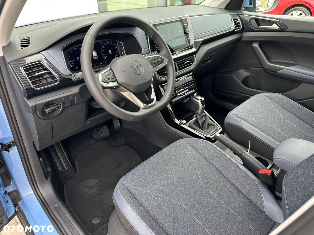 Volkswagen T-Cross - 10