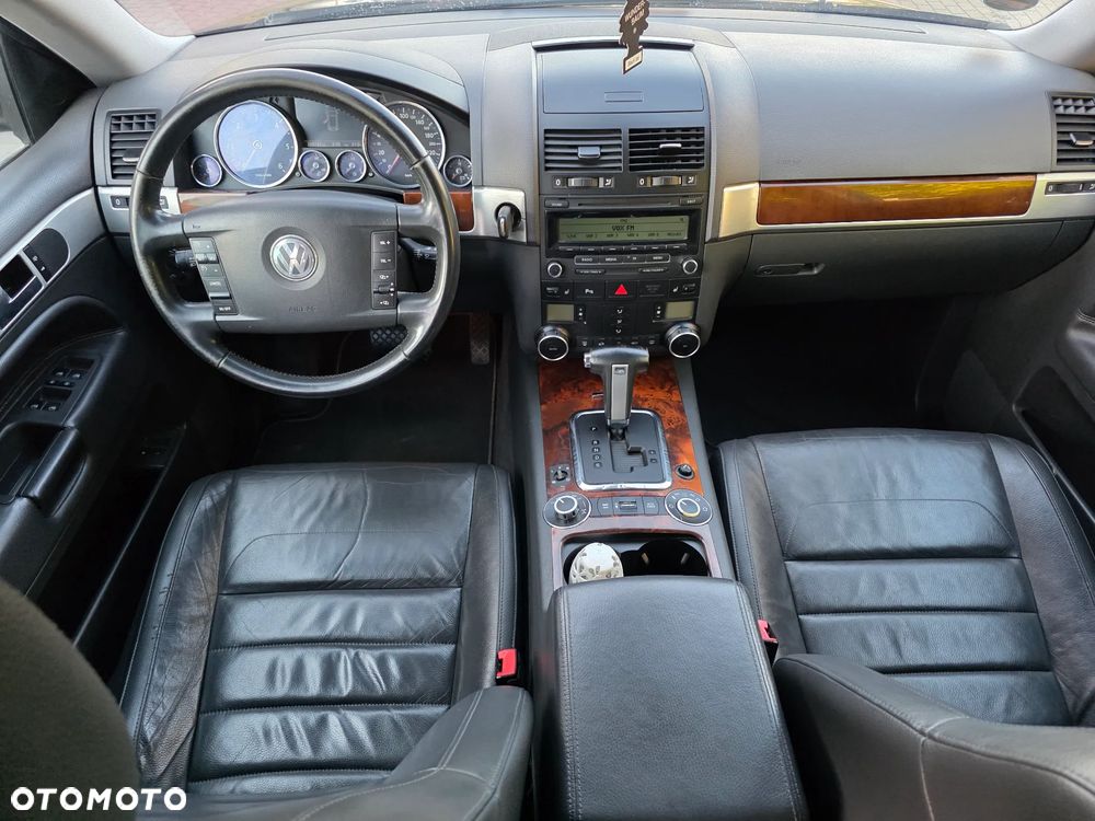 Volkswagen Touareg 3.0 V6 TDI Blue Motion DPF Automatik - 6