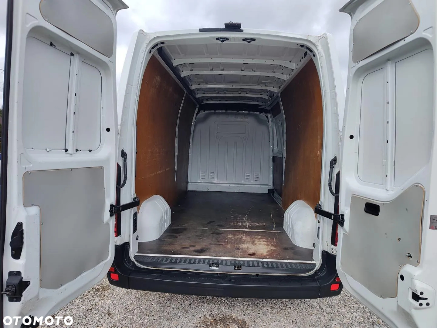 Opel Movano - 16