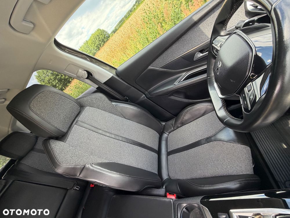 Peugeot 3008 PureTech 130 Stop & Start EAT6 Allure - 20