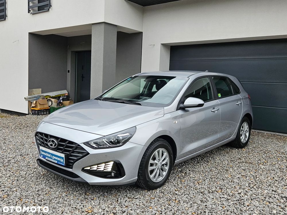 Hyundai i30 1.5 DPI Classic + - 3