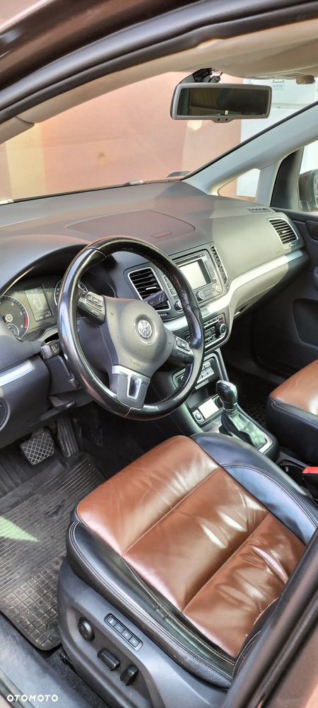 Volkswagen Sharan 2011 photo 3