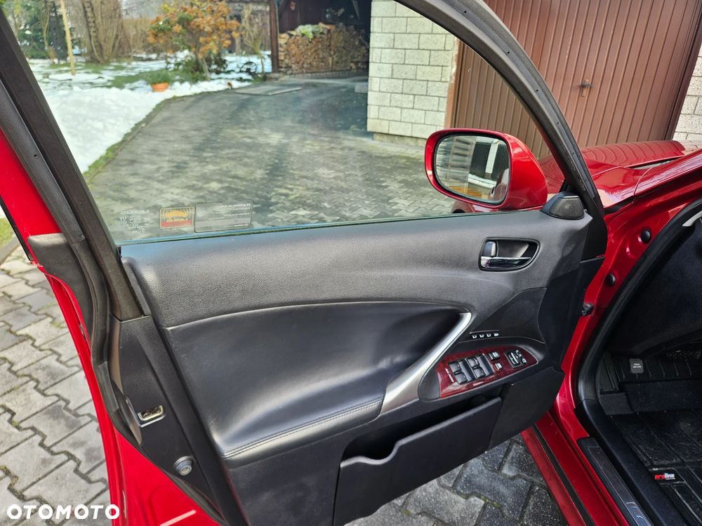 Lexus IS 250 Prestige - 10