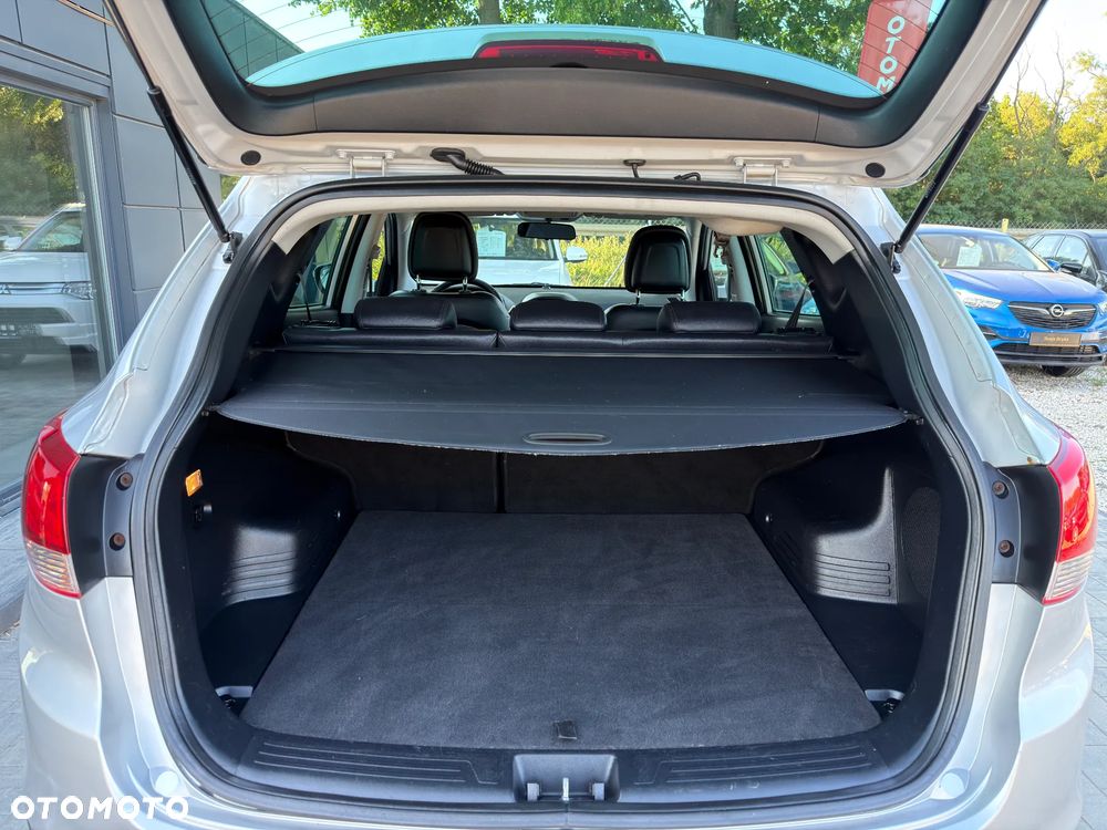 Hyundai ix35 2.0 Premium 2WD - 23