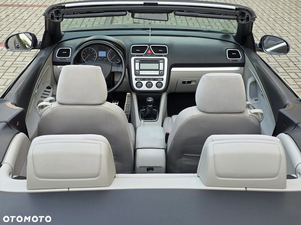 Volkswagen Eos - 17