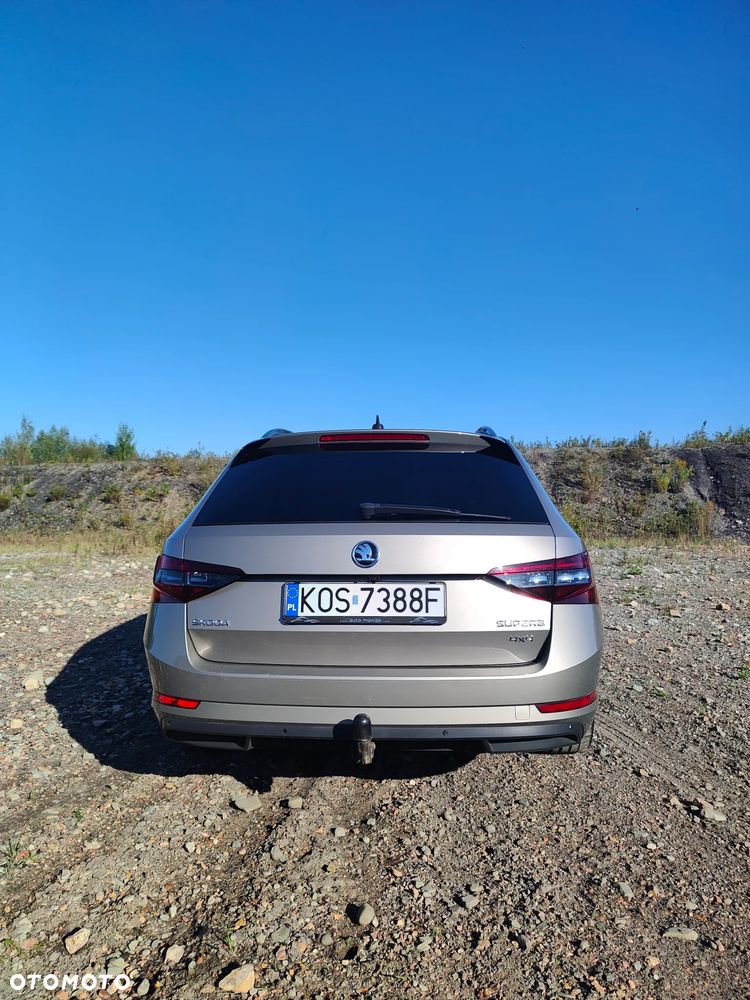 Skoda Superb 2.0 TDI 4x4 L&K DSG - 7