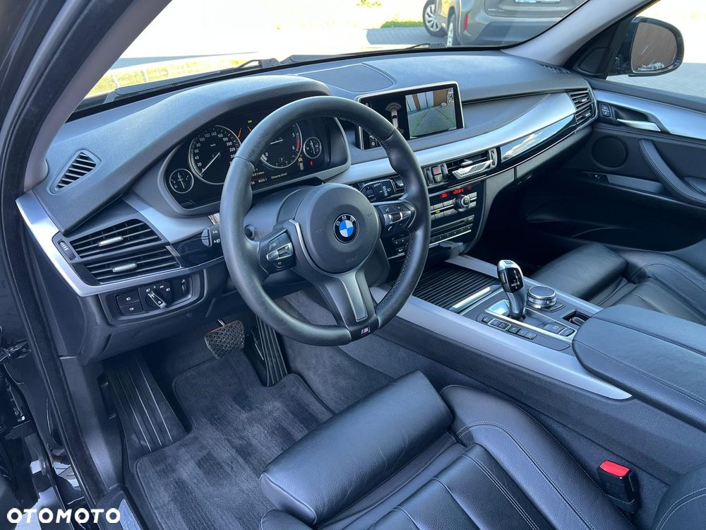 BMW X5 - 25