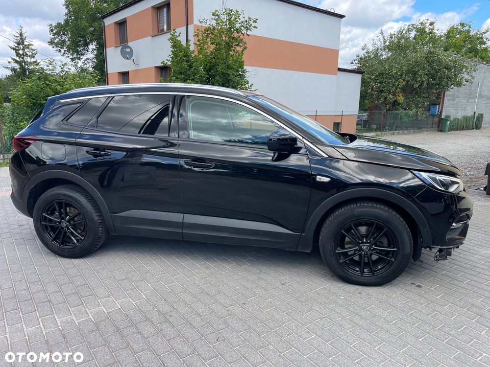 Opel Grandland X 1.6 T Ultimate S&S - 2