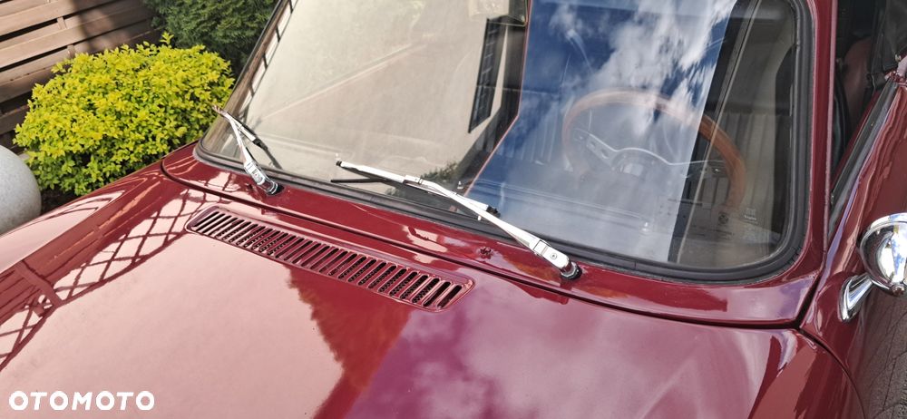 Triumph Spitfire - 26