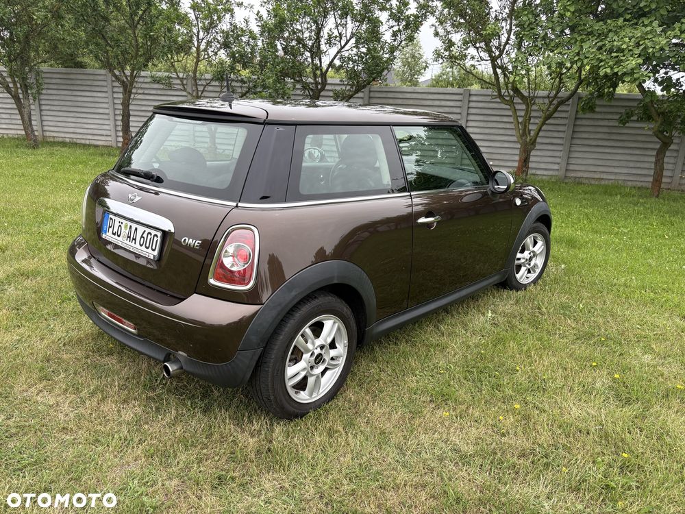MINI ONE - 6