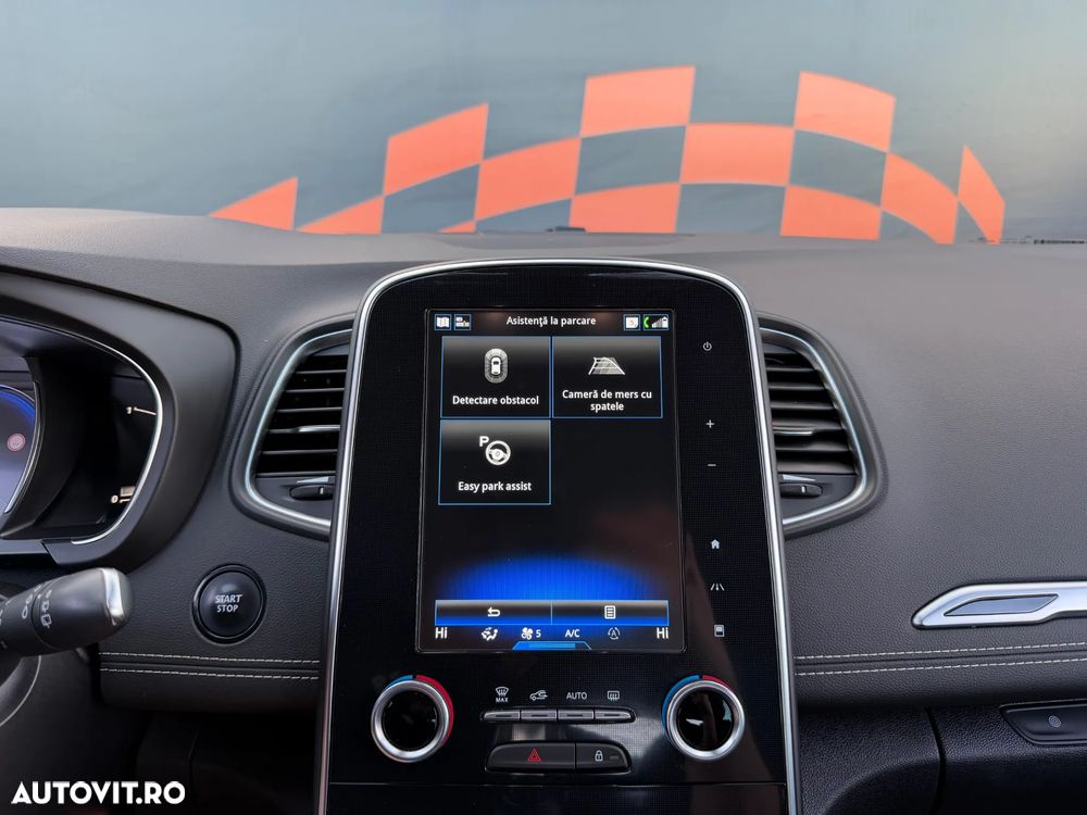 Renault Scenic ENERGY TCe 140 EDC BOSE EDITION - 23