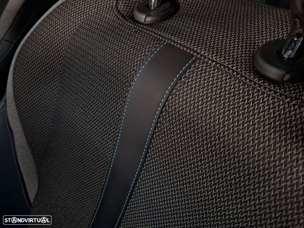 Peugeot 308 1.2 PureTech Allure Pack - 26