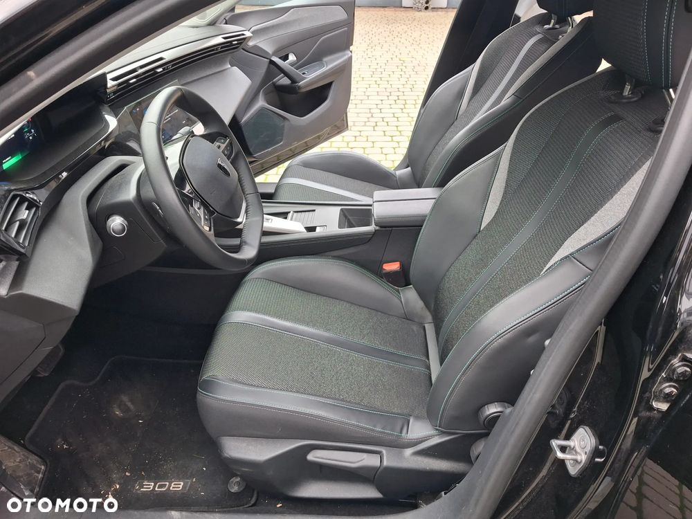 Peugeot 308 Hybrid 180 e-EAT8 Allure Pack - 13