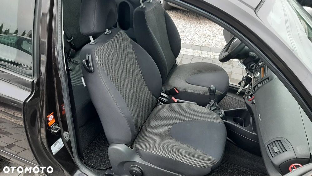 Nissan Micra 1.2 edition 25 Jahre - 13