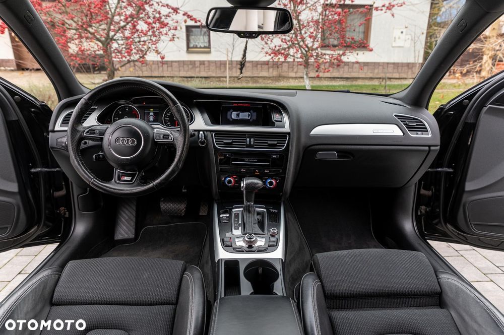 Audi A4 Avant 2.0 TDI DPF quattro S tronic S line Sportpaket - 5