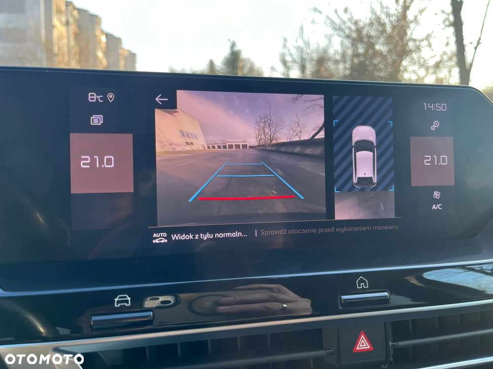 Citroën C4 PureTech 130 Stop&Start EAT8 SHINE - 34