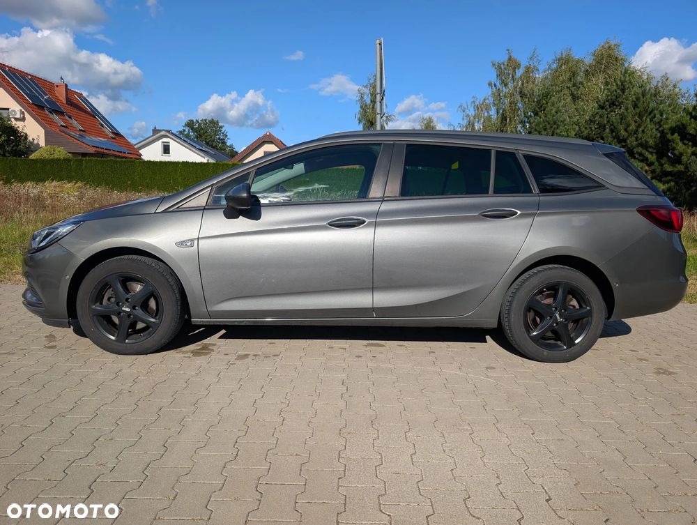 Opel Astra 1.6 D Start/Stop Automatik Dynamic - 4