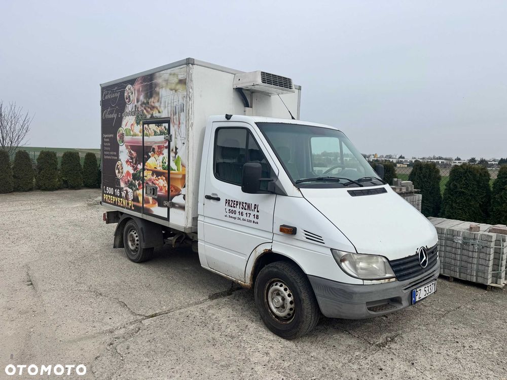 Mercedes-Benz Sprinter - 1