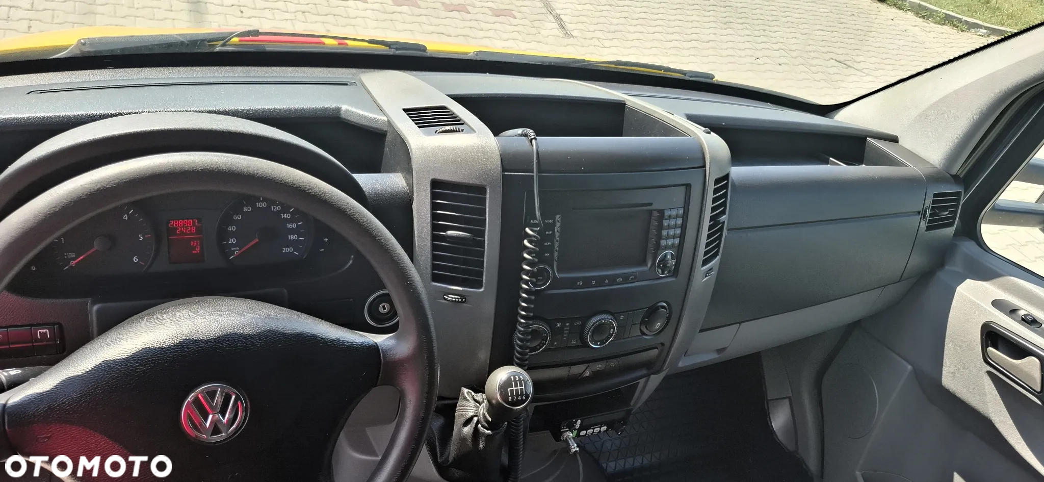 Volkswagen Crafter - 16