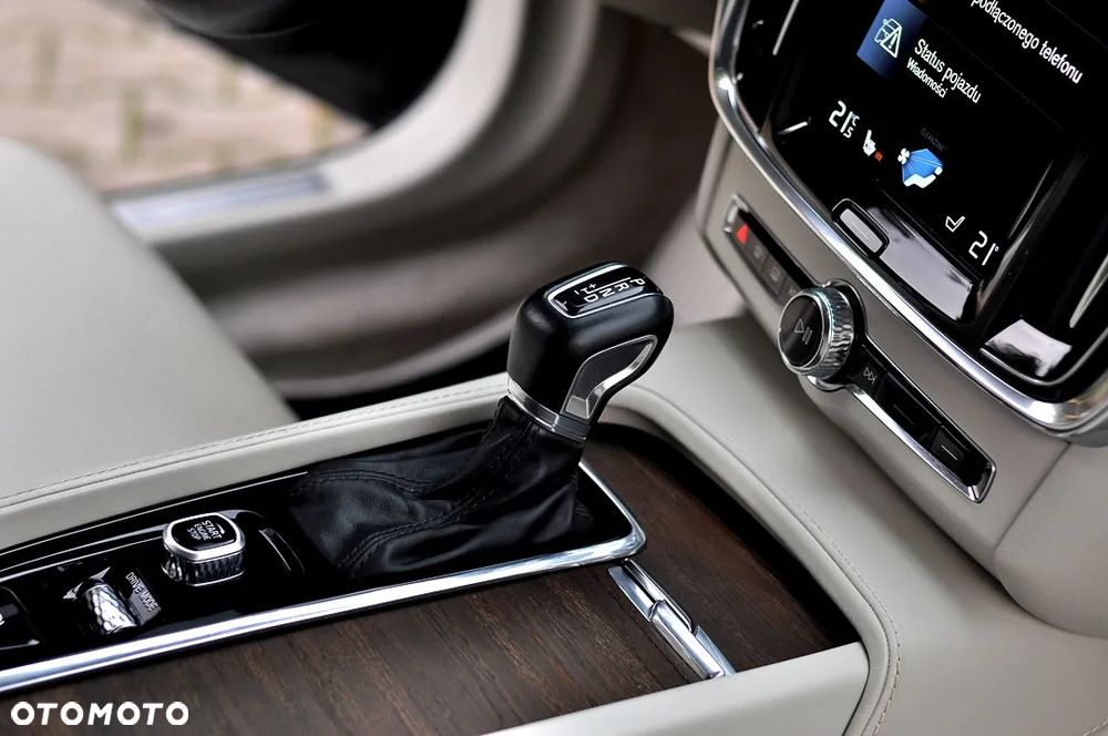 Volvo V90 D4 Geartronic Inscription - 28