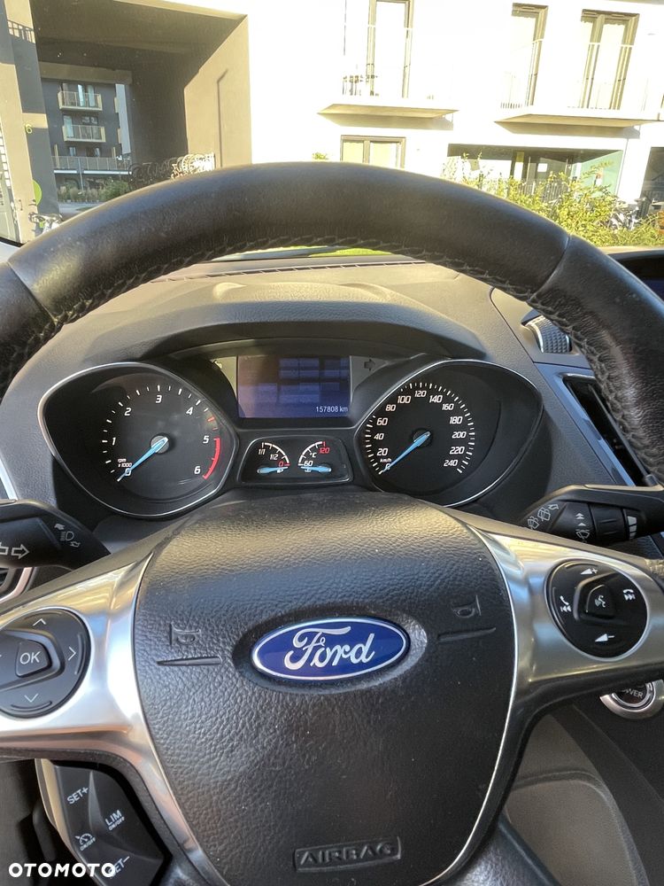 Ford Kuga 2.0 TDCi 4WD Titanium - 24