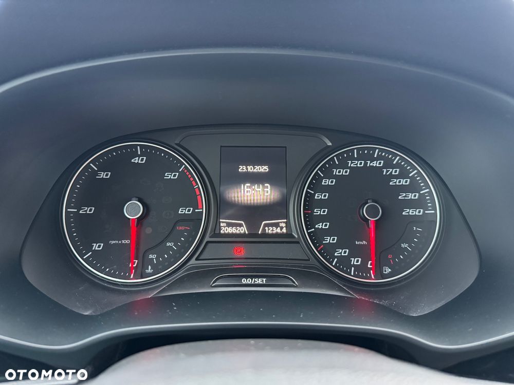 Seat Leon 2.0 TDI DPF Start&Stop FR - 4