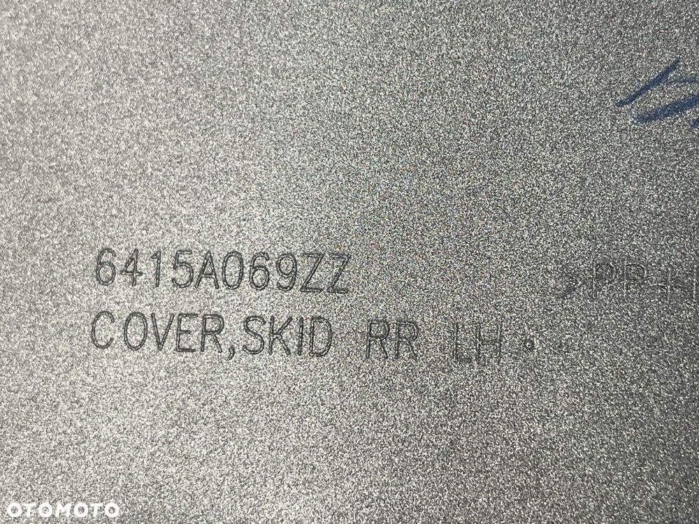 NOWA ORYGINALNA LISTWA ZDERZAKA TYLNEGO LEWY TYŁ MITSUBISHI ECLIPSE CROSS - 7