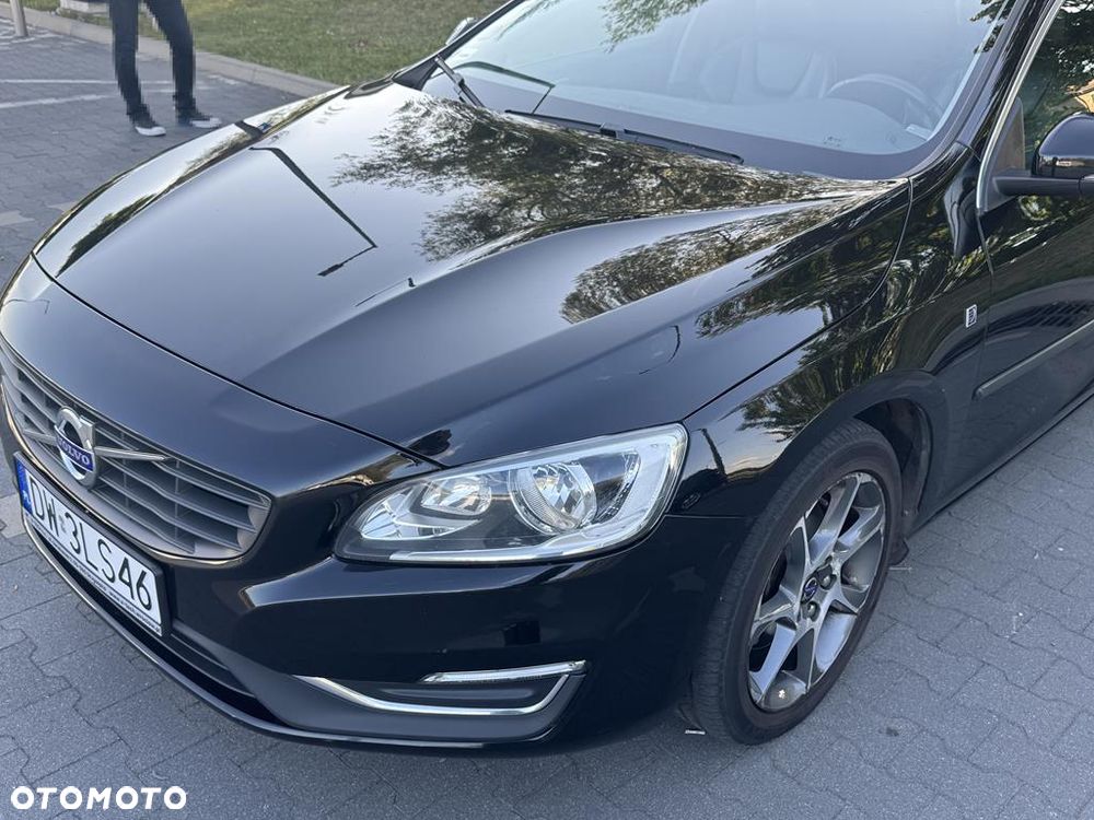 Volvo V60 D2 Drive-E Ocean Race - 2