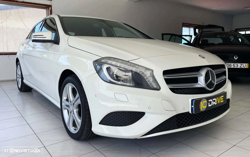 Mercedes-Benz A 180 CDi BE Edition Urban — fotografia 4