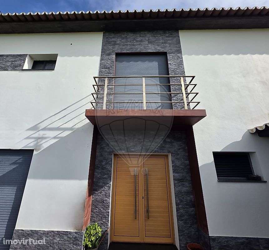 Moradia T3 para venda - Grande imagem: 2/13