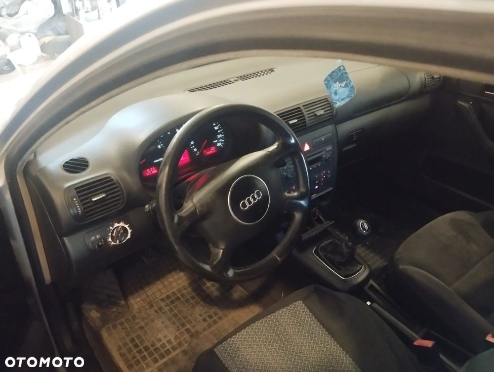 Audi A3 Sportback - 8