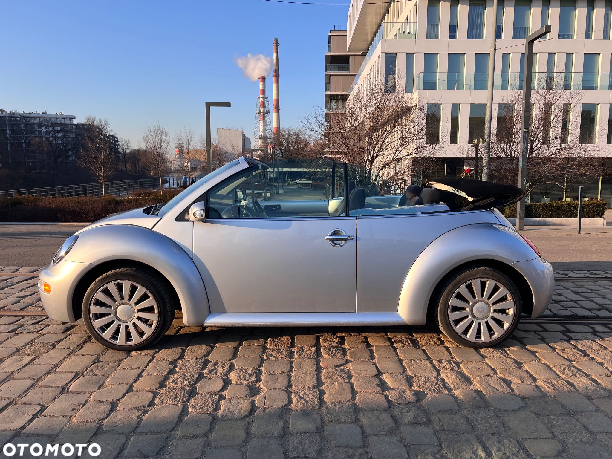 Volkswagen New Beetle Cabriolet 1.6 - 1