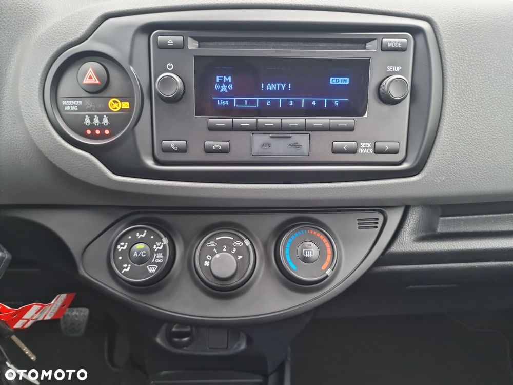 Toyota Yaris 1.0 Active EU6 - 21