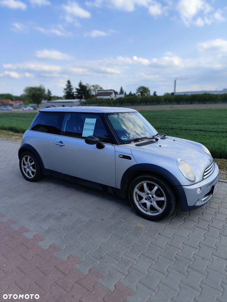 MINI ONE - 7