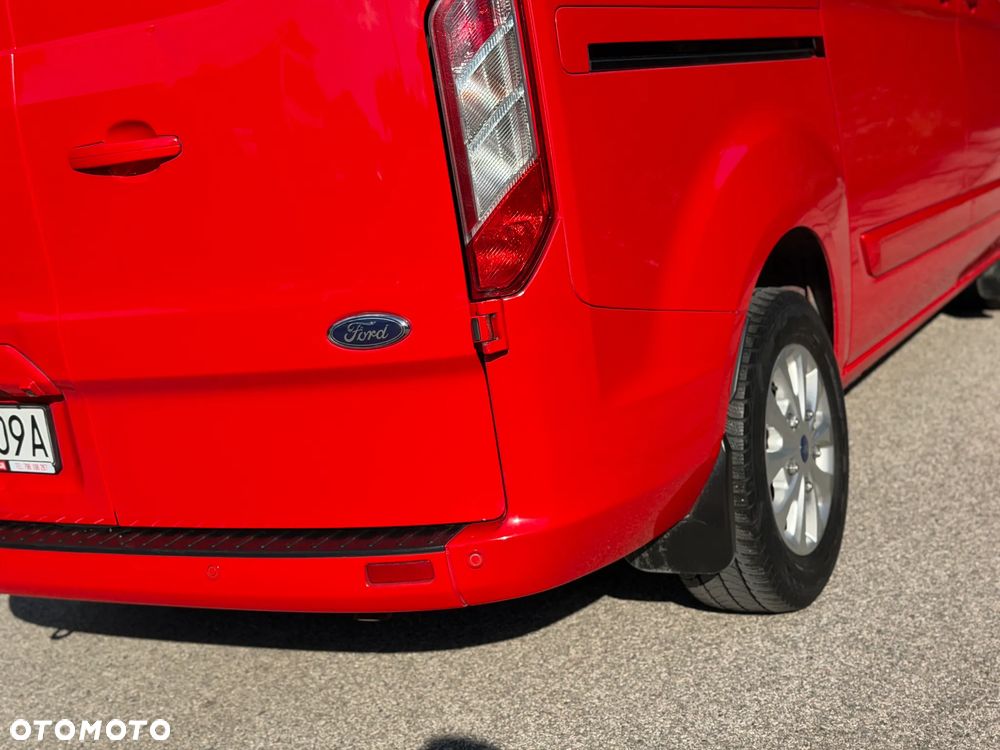 Ford TRANSIT CUSTOM - 40