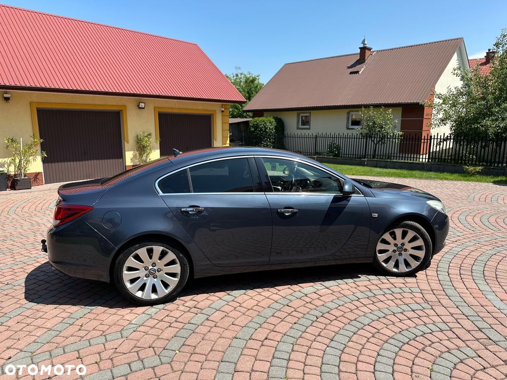 Opel Insignia 2.0 Turbo Cosmo - 3