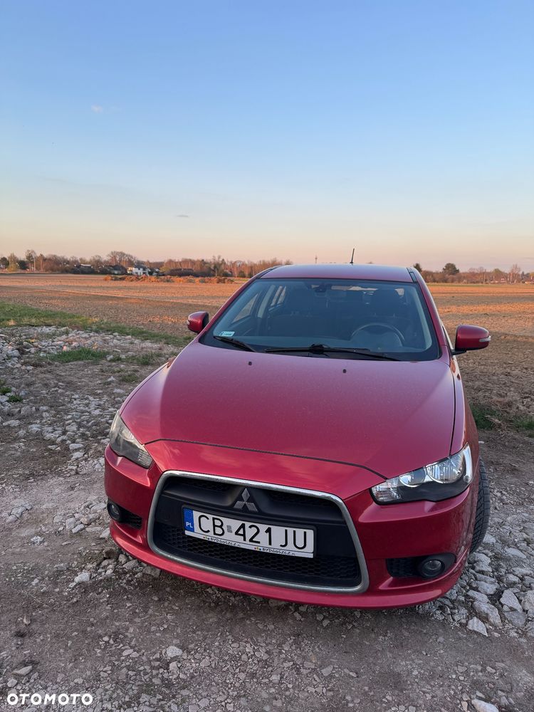 Mitsubishi Lancer 1.6 Inform - 2