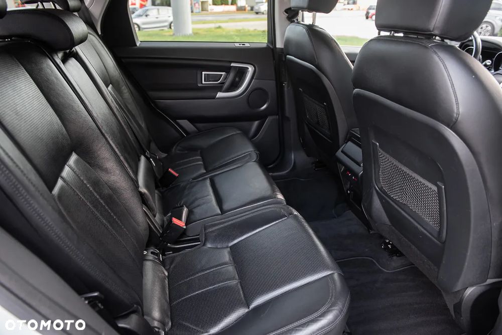 Land Rover Discovery Sport - 33