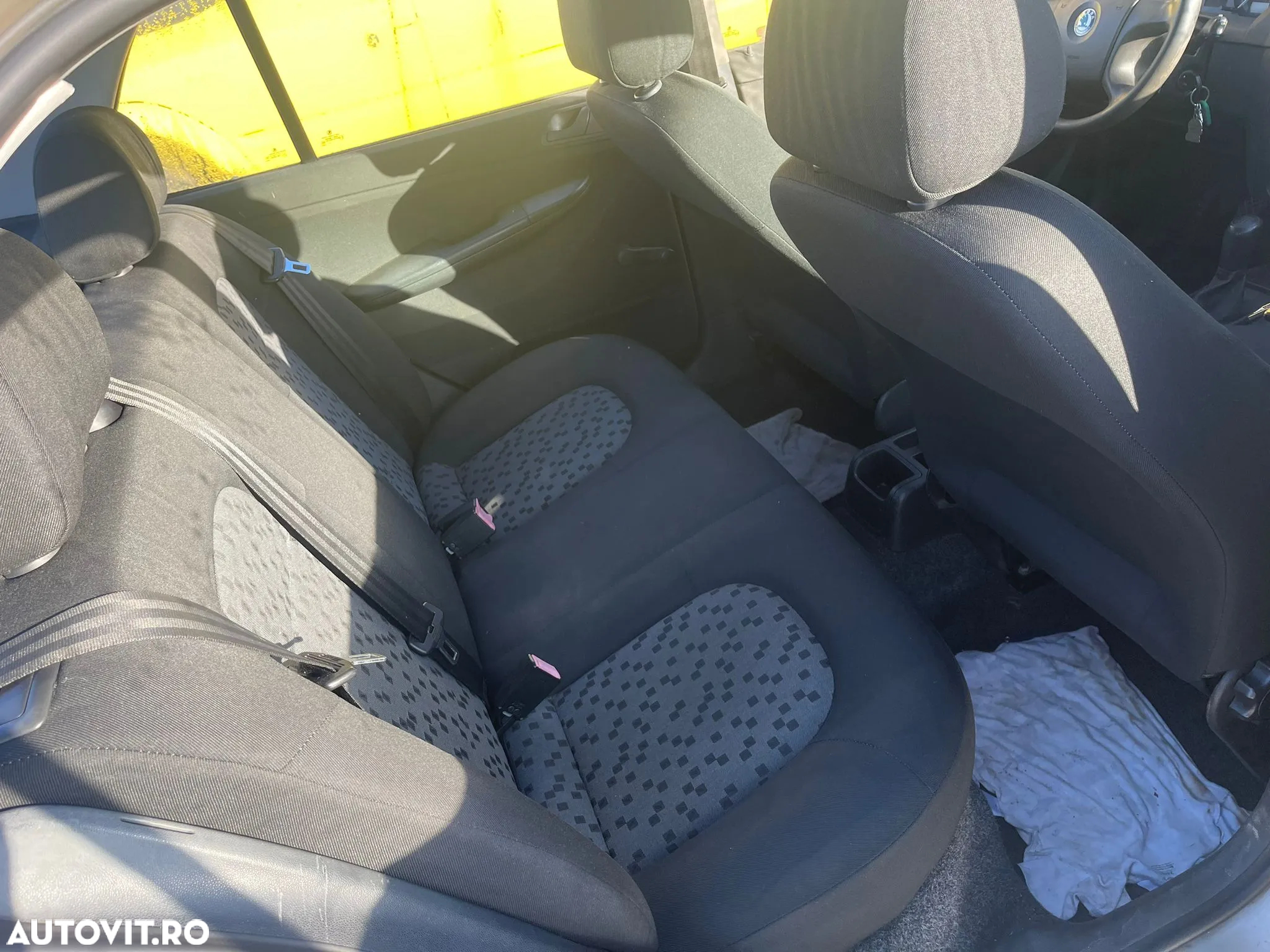 Dezmembrari Skoda Fabia 1.2 Benzina / 2005 - 7