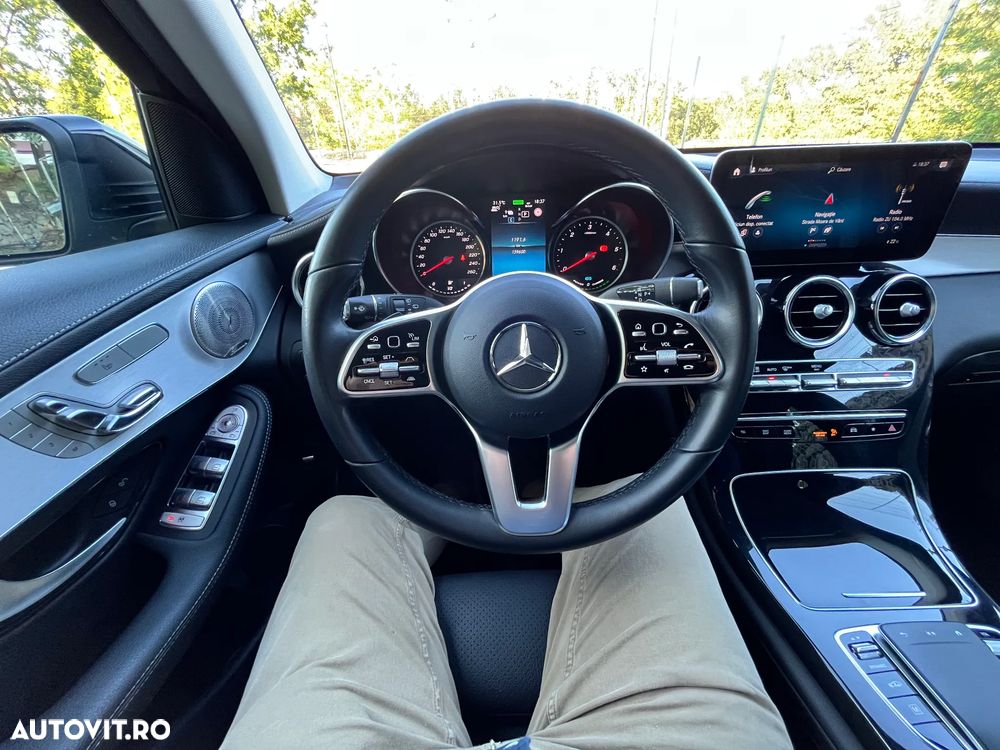 Mercedes-Benz GLC - 11