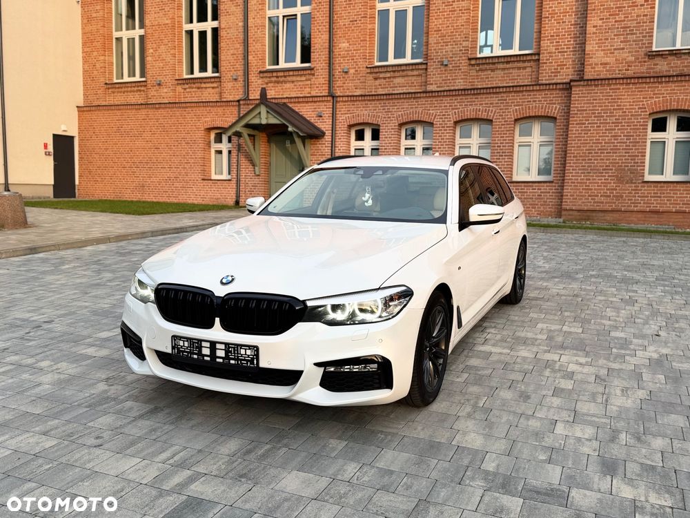 BMW Seria 5 520d M Sport - 6