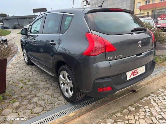 Peugeot 3008 1.6 HDi Sport - 24